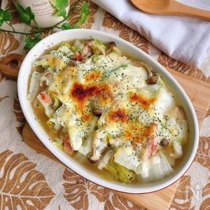 フライパンで簡単♡白菜とベーコンのチーズ焼き