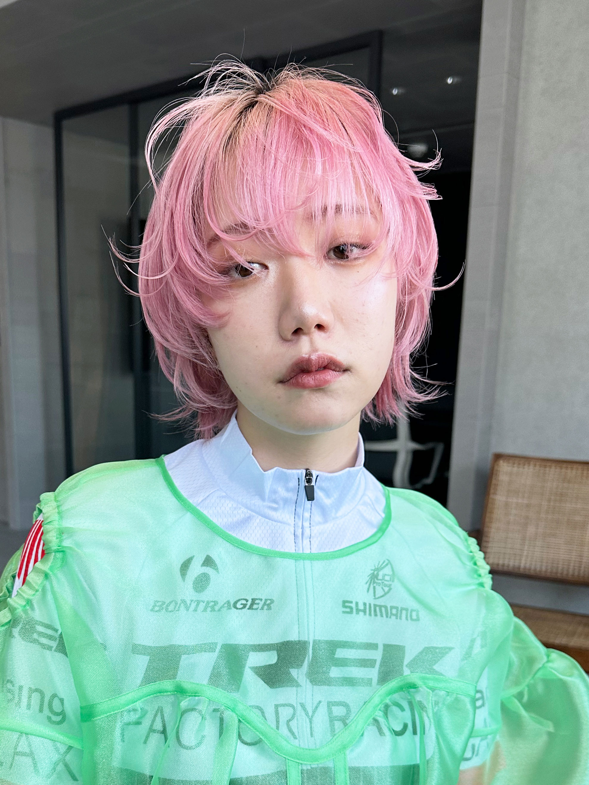 4062ホワイトピンクミルクティーアッシュ艶髪ハイトーンカラー：L181935871ベレーザ渋谷 BELEZA のヘアスタイルホットペッパービューティ