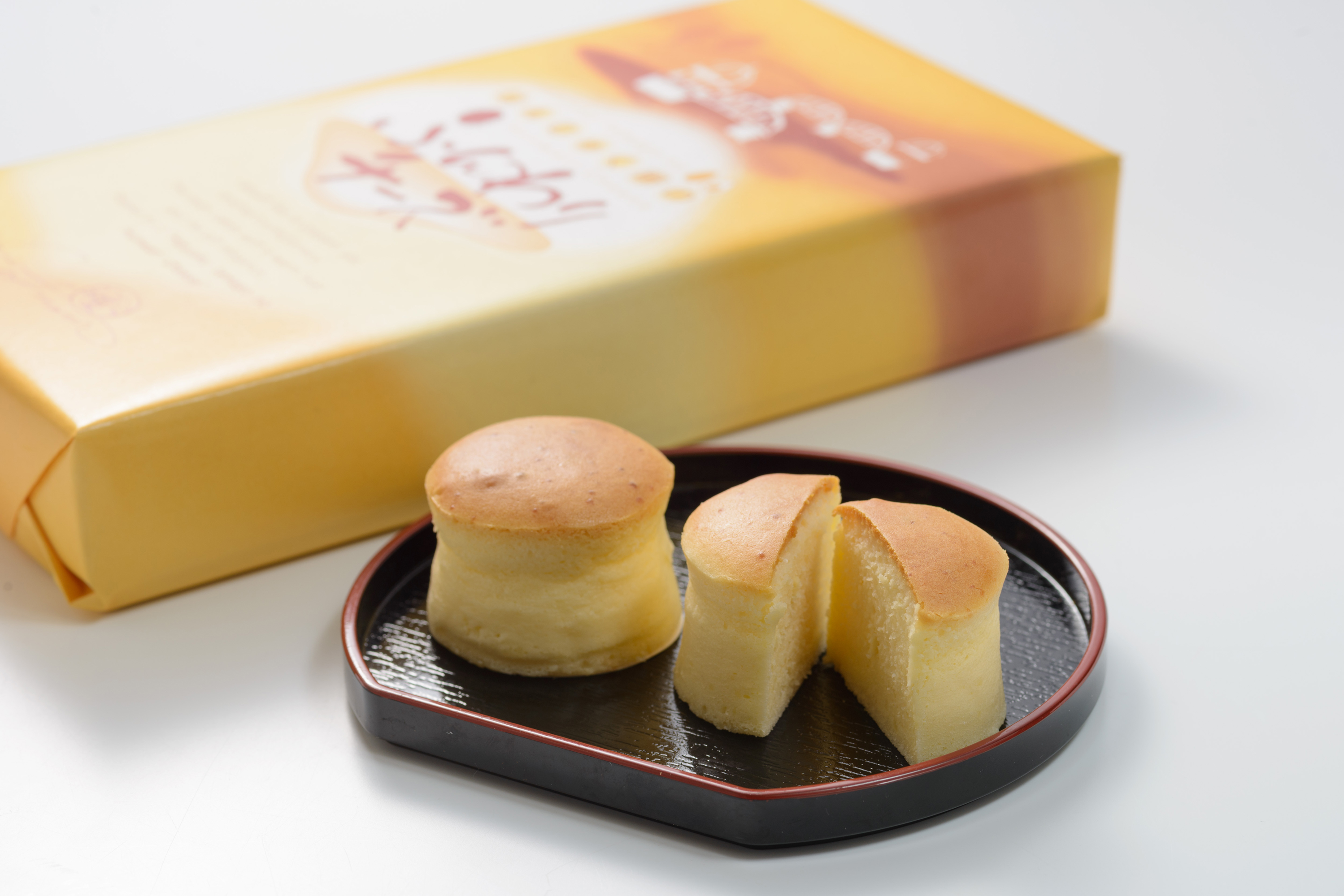 ゆで卵の醤油漬けの人気レシピ。ネギだれに半熟煮卵が美味しい♪韓国の麻薬卵カライチ