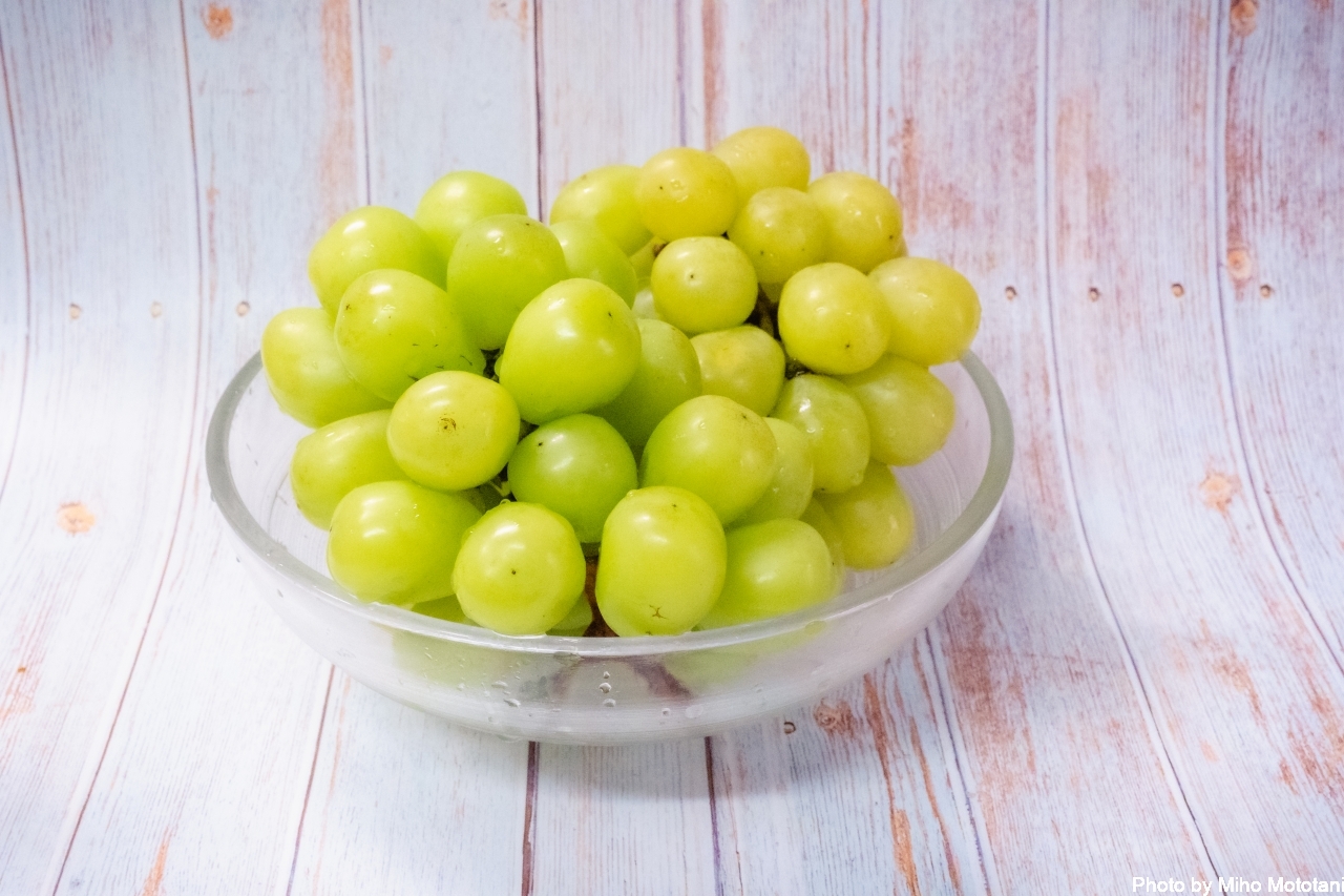 サンワファーム シャインマスカット・ファミリー向け・約2kg・400～600gの房 4～5房入り果物 ぶどう 産直アウル農家から直接野菜などの食材を購入できる産地直送の宅配通販サイト