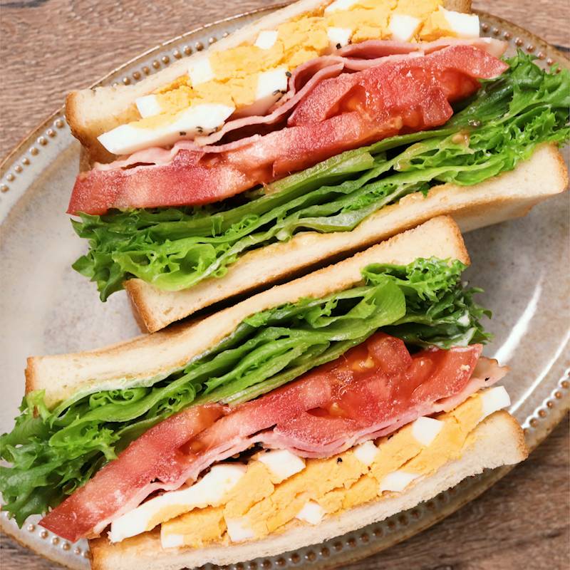 ポーク、レタス、トマトのPLTサンド レシピ・作り方 by ゆうき@地中海料理シェフ - 楽天レシピ