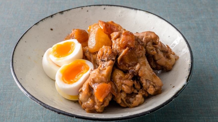圧力鍋で金柑と鶏手羽元の黒酢煮