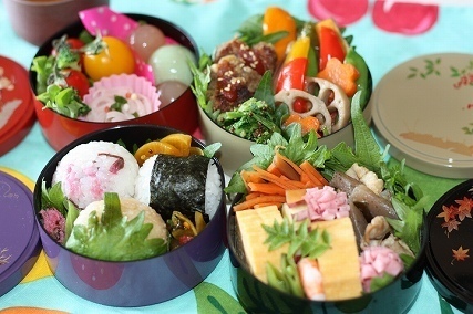 おせち料理の定番具材と盛り付け方おせち料理特集・通販 2026年郵便局のネットショップ