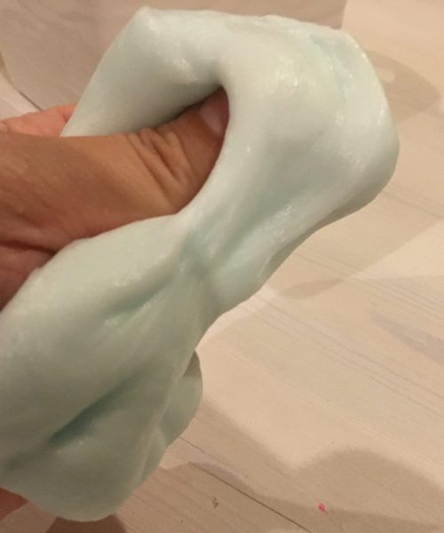 片栗粉スライム新富保育園日記 ～認定こども園新富保育園～