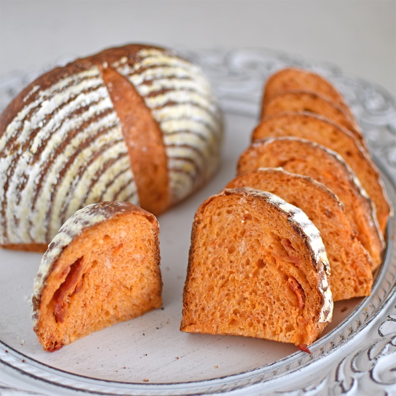 元祖捏ねないパンレシピで焼くチーズカンパーニュTHE ART OF PLATE 〜美しい器と花, お料理の探究