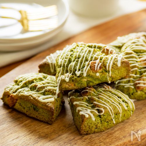 基本からアレンジまで！思わずつくりたくなる「スタバ風 チョコスコーン」のレシピ集クックパッド