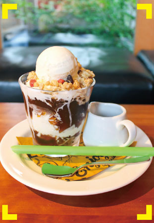 コーヒーゼリーパフェ