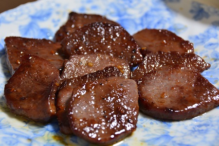 生ジビエ 鹿肉を刺身で食す