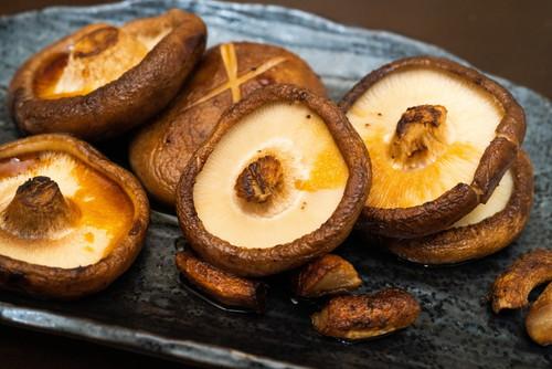 グリルで焼くだけです☆巨大しいたけのおいしい姿焼き