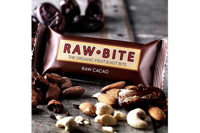 登山の行動食おすすめ。定番からお手軽コンビニ系まで一挙紹介！ 山登り初心者の基礎知識YAMAP MAGAZINE