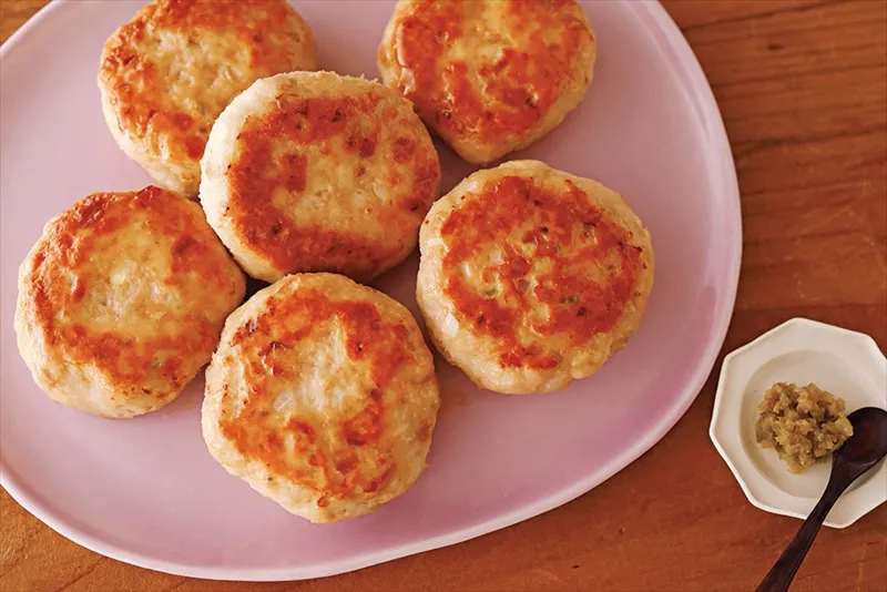 卵なしでもふっくらやわらか！てりてり「豚つくね」のレシピ