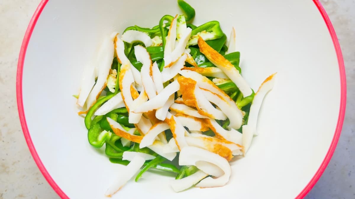 ピーマンとチクワのきんぴらレシピ！電子レンジで簡単な作り方