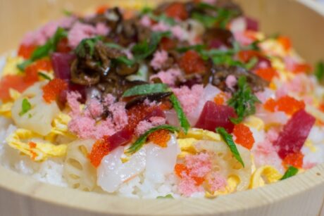 新わかめ炒めとたまごやき弁当 と、むーさんのピンク色の水筒の話- 東京弁当生活