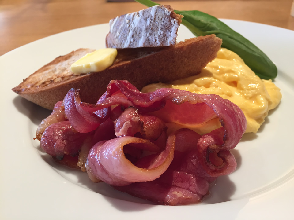 ビルズ風♪スクランブルエッグ☆ by サンディビーチクックパッド簡単おいしいみんなのレシピが392万品