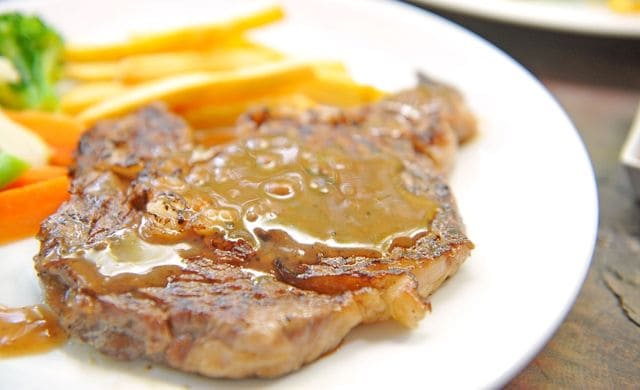 簡単！漬け置き！ 豚ロース肉のローズマリー漬け