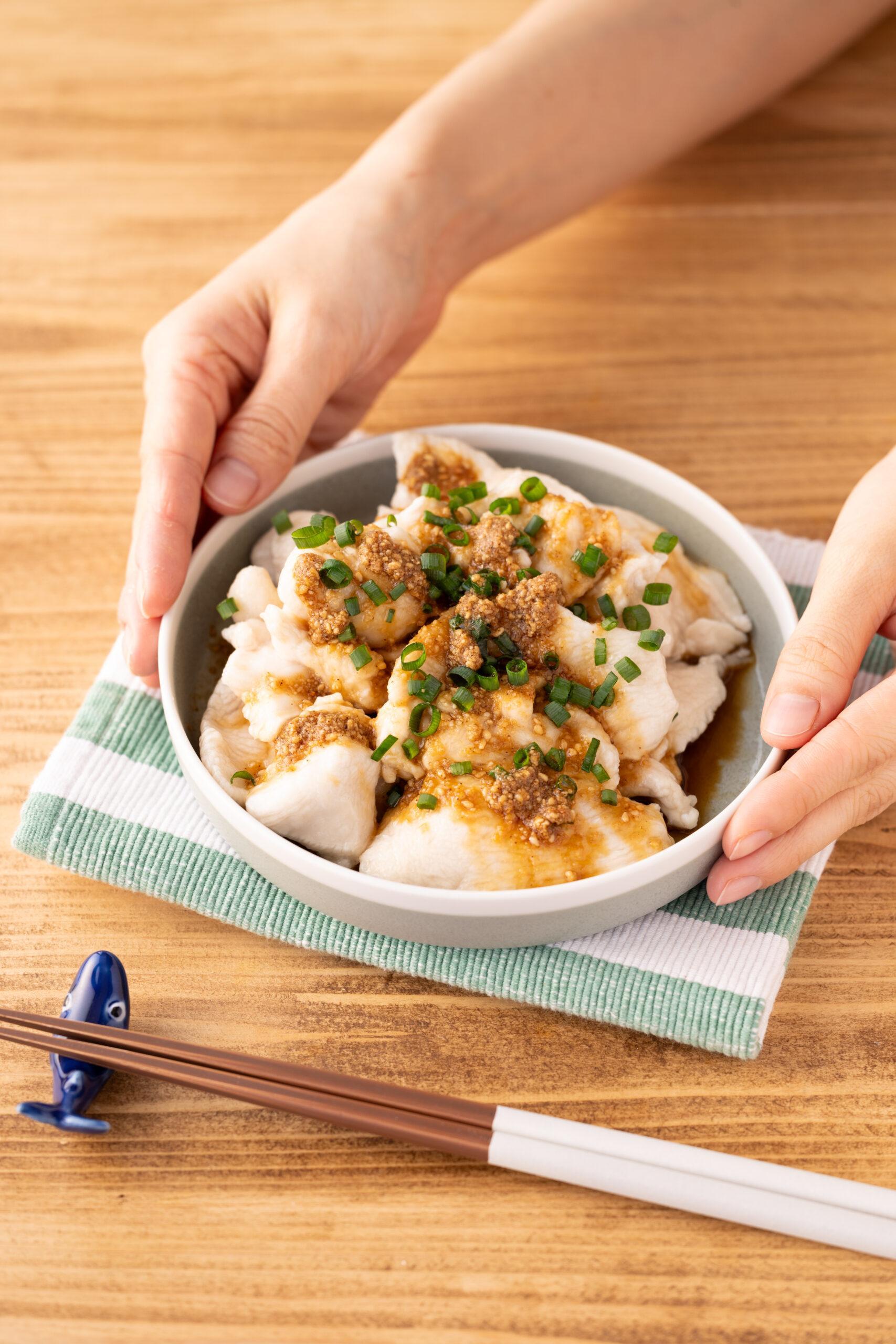 タレも絶品のよだれ鶏の作り方！簡単で本格味にする料理人のレシピ