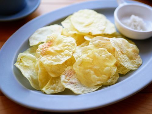揚げずに焼く！フライパンでポテトチップスを作ってみた - お腹空いた・腹減りごーやたんのグルメ農場