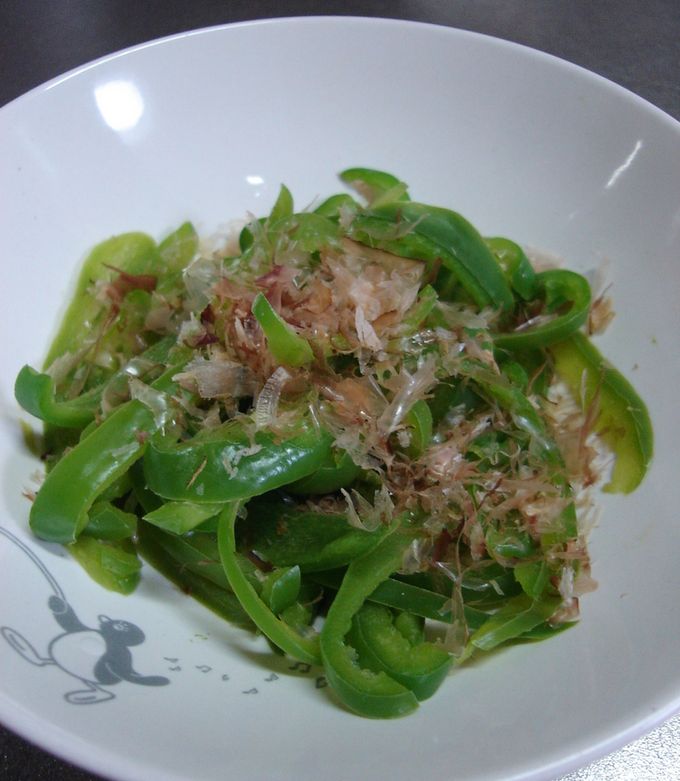 袋ごとレンジでチン!まるごとピーマンのおひたし