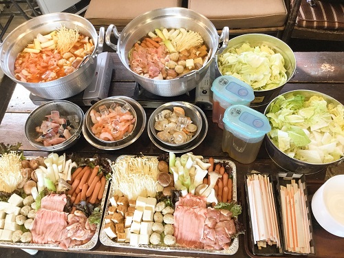 ワインで鍋パ！ クリスマスにぴったりの大人の鍋レシピヒルズライフ HILLS LIFE