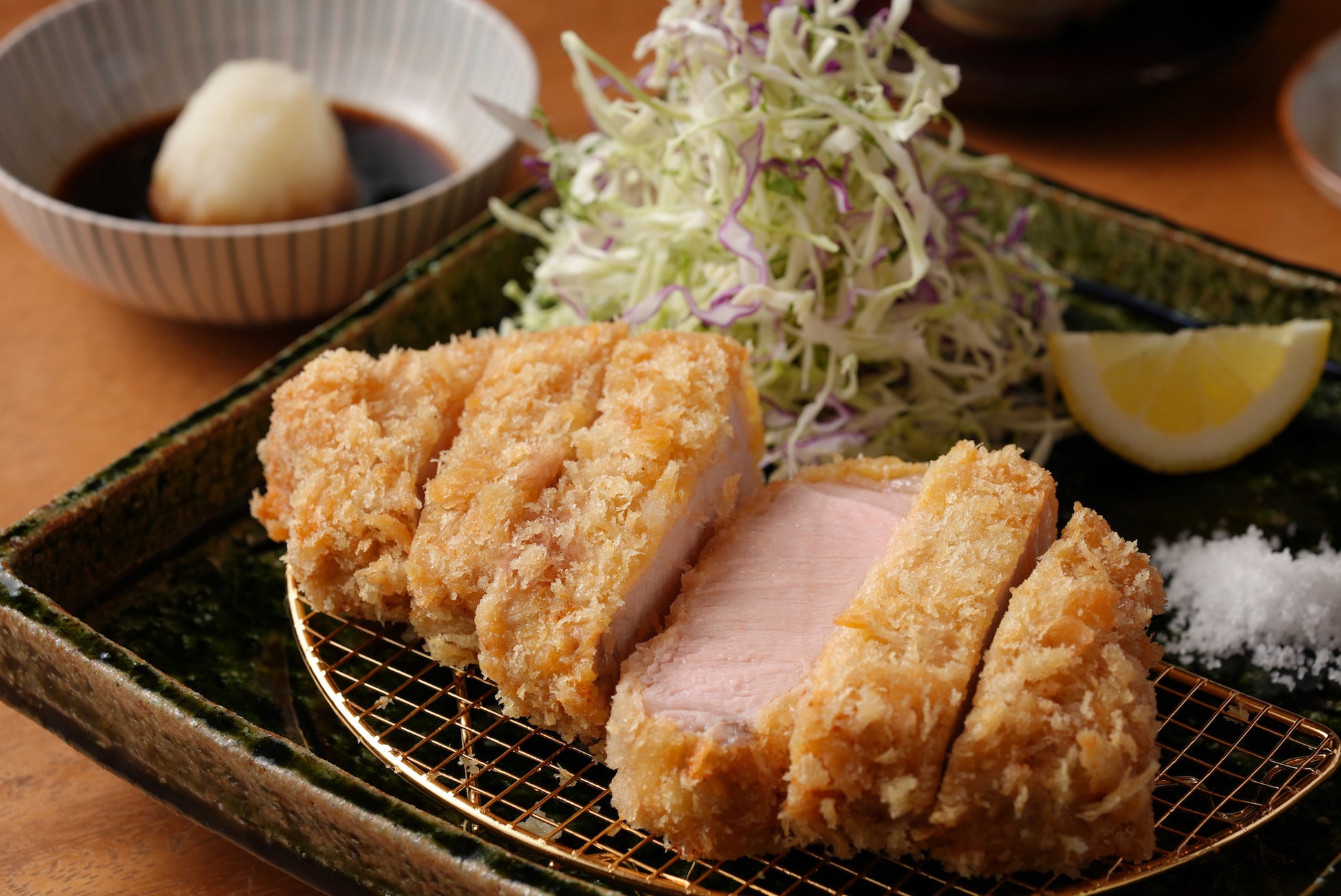 リュウジ食堂vol.14甘辛ソースがやみつき！ 揚げずにサクッと「まるでソースチキン カツ丼」読み物アマノフーズ公式ブランドサイト