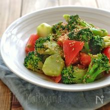 揚げマンボウの梅マヨ まちこちゃんの水菜 鰹の刺身と特製ダレ マンボウの食感がたまらない梅マヨソースは使えそう 佐野未起Snapdish スナップディッシュID:1fiyKa