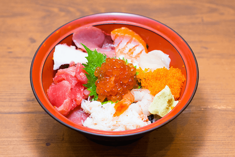 おはようございます！ 本日も山はらは、7AM〜Open致します！ 本日の生本鮪は、北海道広尾産です！ 広尾に水揚げされるのは、かなり珍しみたいです！！この機会に是非！！！山はらyamaharatokyo東京豊洲toyosu豊洲市場豊洲海鮮丼豊洲グルメ