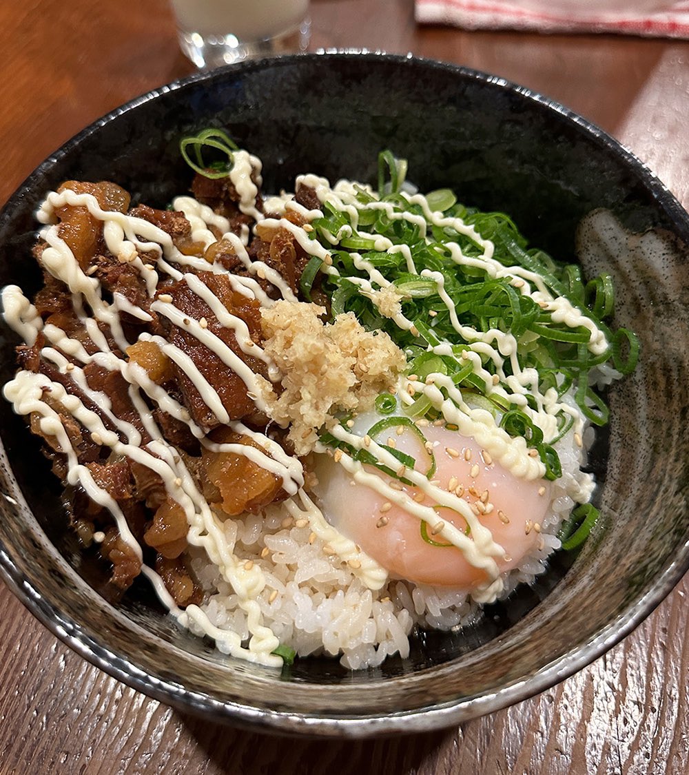✳︎今回のタイトル✳︎ ものすごく丁寧で素晴らしく美味しい定食お店の感想今日誕生日の人おめでとうハシダです 心斎橋にあるののかってお店のランチやねんけどハシダは800円の唐揚げ定食を頼んで まずこれで800円ってのも驚きやけど 何よりすごいのはその美味さ