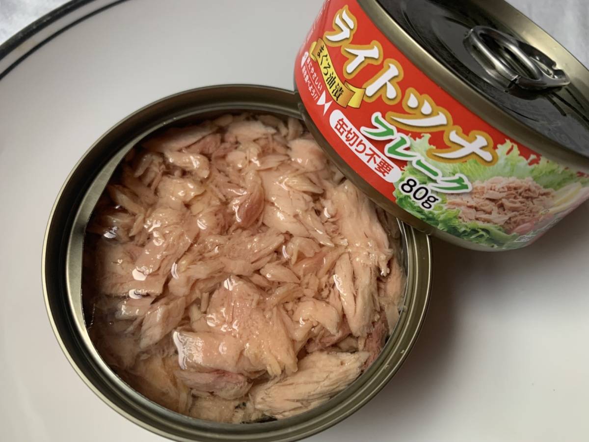 1度は食べてほしい‼️ スパイシーカレーチキンレッグ😋 お肉もやわらかくてホロホロ なんだけどうま味たっぷりな カレーソースもたまらない😳業スー業務スーパー業務用スーパー業務スーパー購入品おうちごはんチキンレッグカレースパイシーチキン