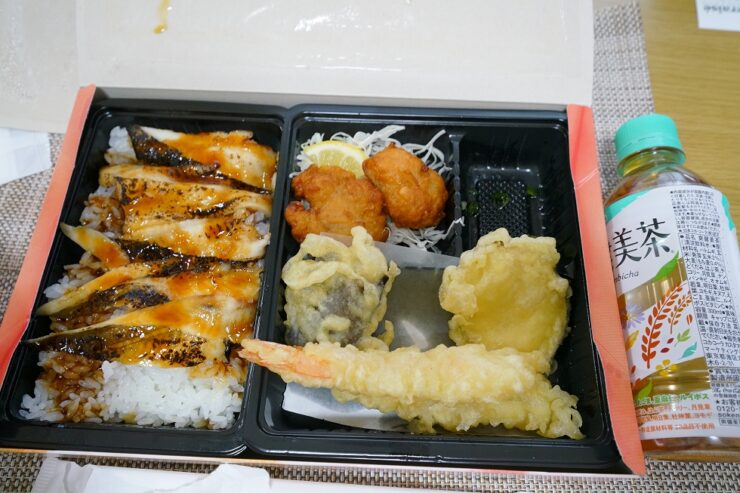 料理メニュー : きらら寿司 箱堤店 - 六丁の目 回転寿司食べログ