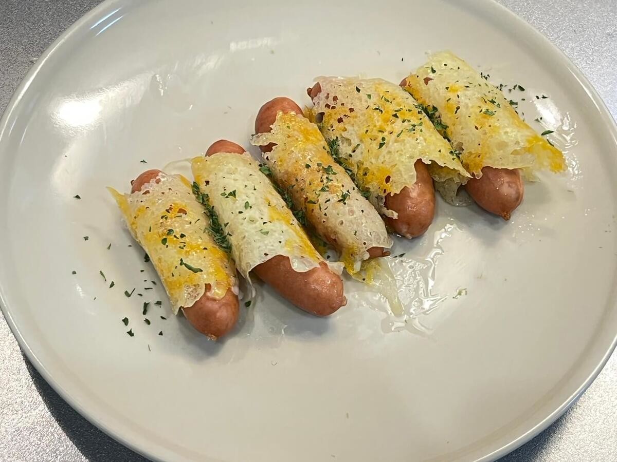 人気の惣菜パン「あらびきソーセージ」シリーズからチーズ味が新登場！「あらびきチーズソーセージ」 2023年9月1日新発売お知らせPasco超熟のPasco敷島製パン株式会社