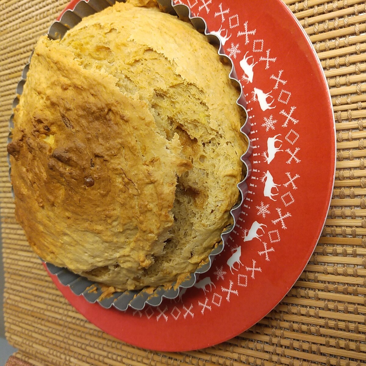 米粉バナナケーキ🍌  米粉を使うことによってかなりもちもちな パウンドケーキになりました🌿シナモンを入れても美味しい♡♡ 混ぜて焼くだけの簡単グルテンフリーケーキ🍰  カロリーもかなり抑えております! 1つあたり 1 8