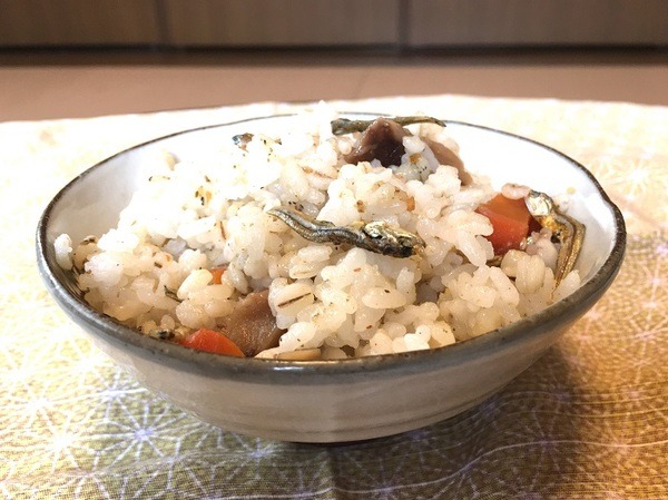 砕いて食べやすく♪ 田作りふりかけのレシピ動画・作り方デリッシュキッチン