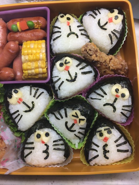 お弁当が一気に可愛く！ わんちゃんおにぎり