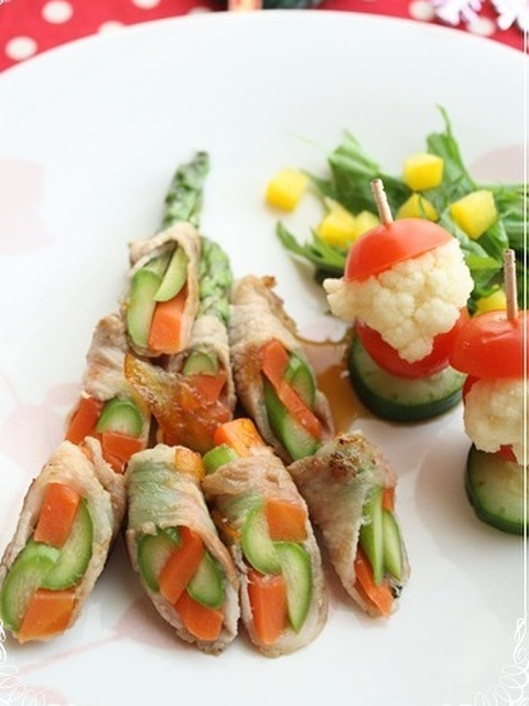 期間限定 2024年クリスマス装飾付きケータリングプラン新登場東京・横浜のおしゃれで人気なケータリングネオダイニング