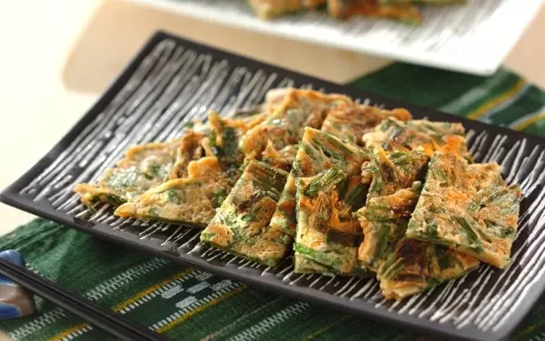 ごま油＆ガーリックドレッシングで！手巻きキンパ