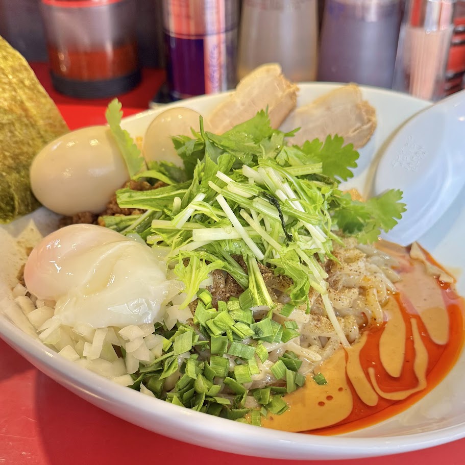 熟成豚骨ラーメンこてんぱん＠亀戸 パン入りラーメン？！ -