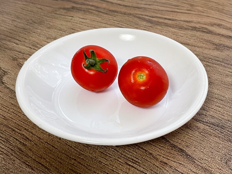 繰り返し使えるミニトマトのヘタ高校生男子のお弁当 毎日簡単!ラク弁日記