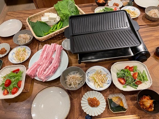 ☆ホットプレートでサムギョプサル☆– 美保野グリーン牧場株式会社