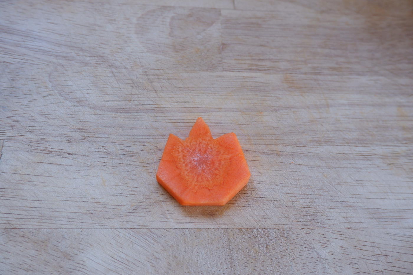 簡単にできる飾り切り5選！野菜別 にんじん 大根 れんこん かぶ に切り方を解説キッコーマンホームクッキング