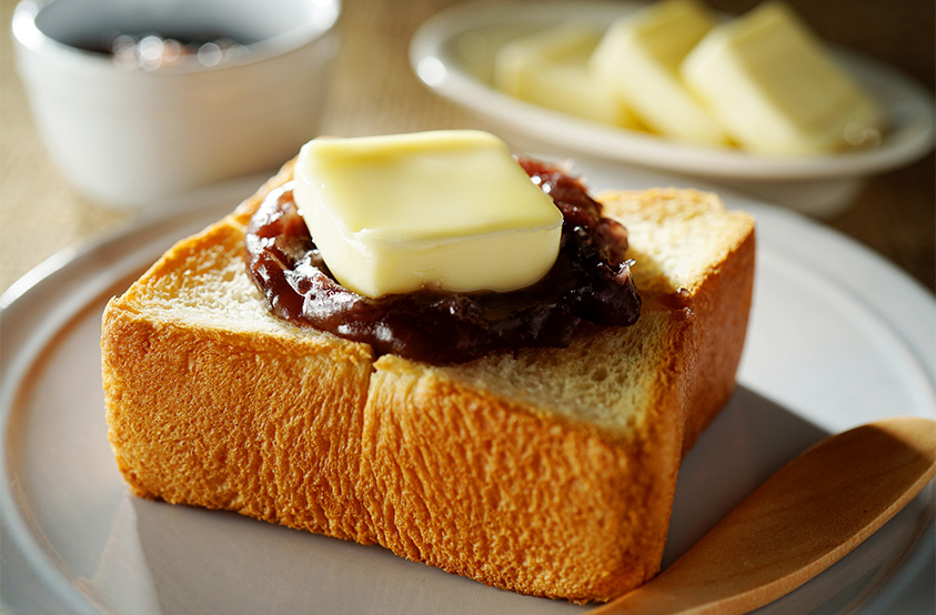 まるでホテルの朝食！ 厚切りフレンチトーストの簡単レシピ。フランスパンでも作れます三越伊勢丹の食メディアFOODIE フーディー