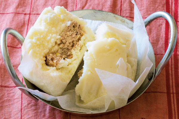 強力粉とベーキングパウダーで簡単肉まん☆