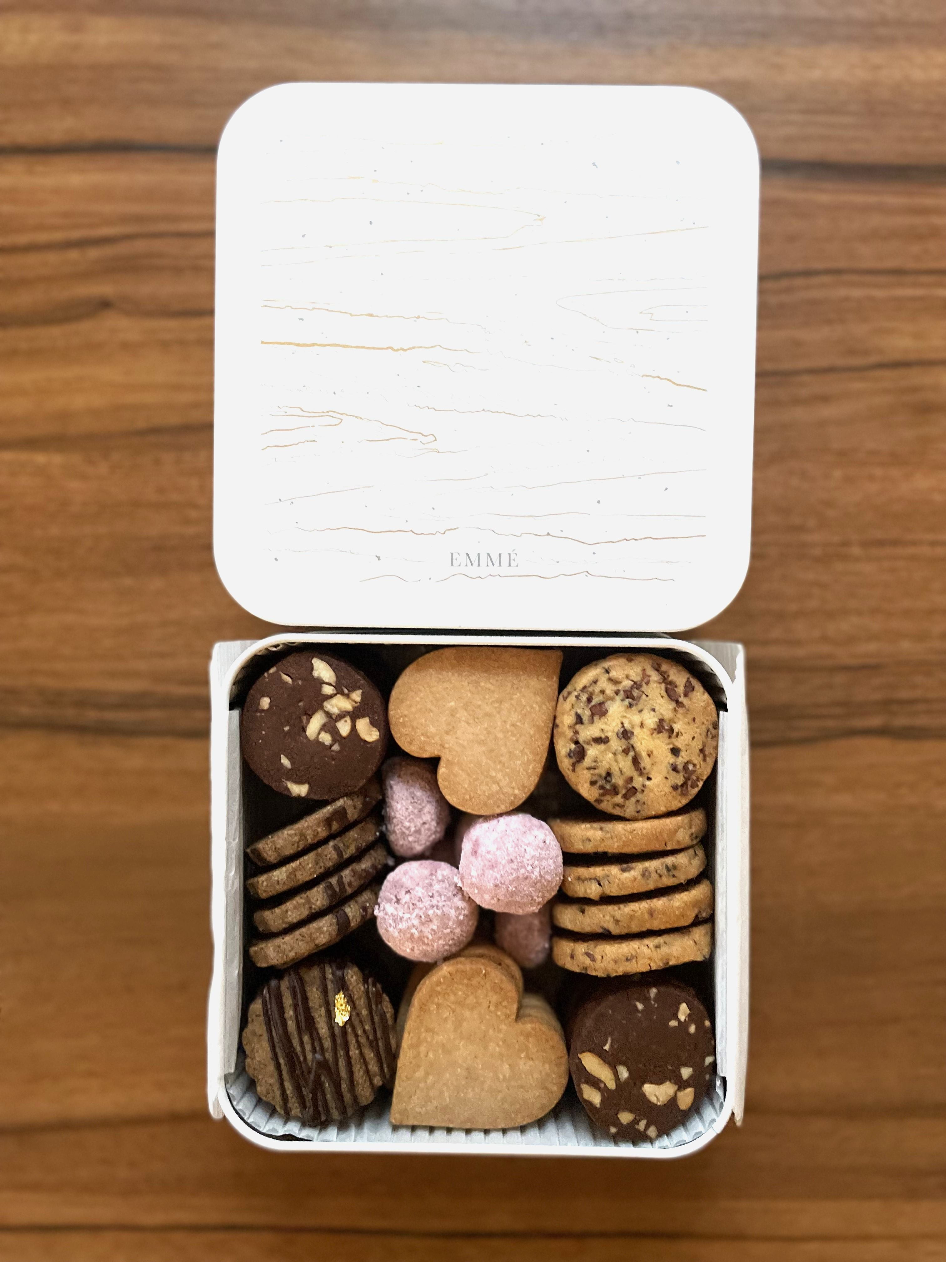 コツを知ればできる！ かわいいクッキー缶の作り方♡ レシピ動画あり