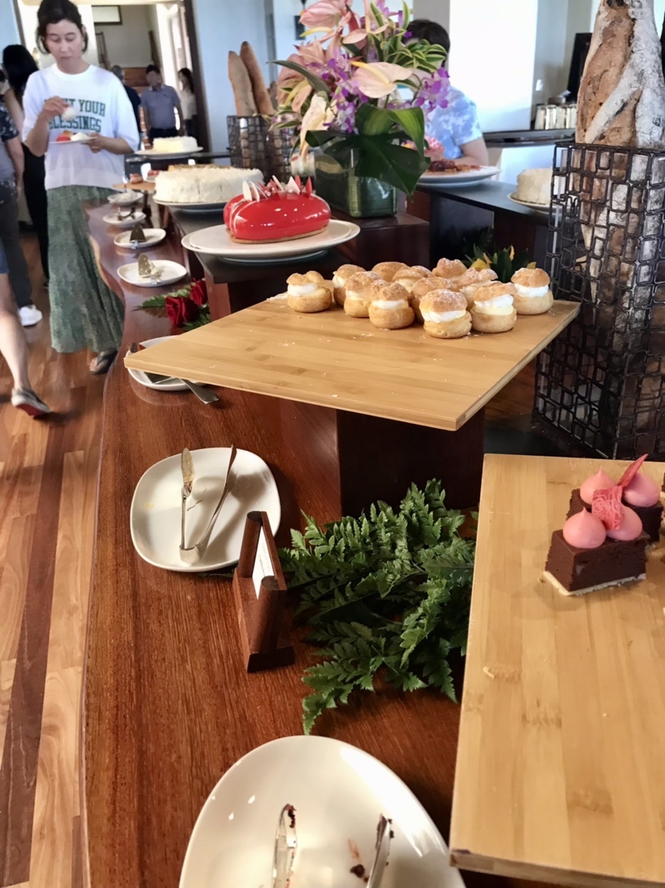 ハワイ家族旅行2025⑮ハレクラニのオーキッズでサンデーブランチワーキングママの非日常的な日常