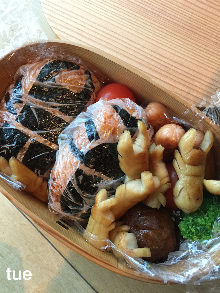 お弁当 カブトムシTikTok