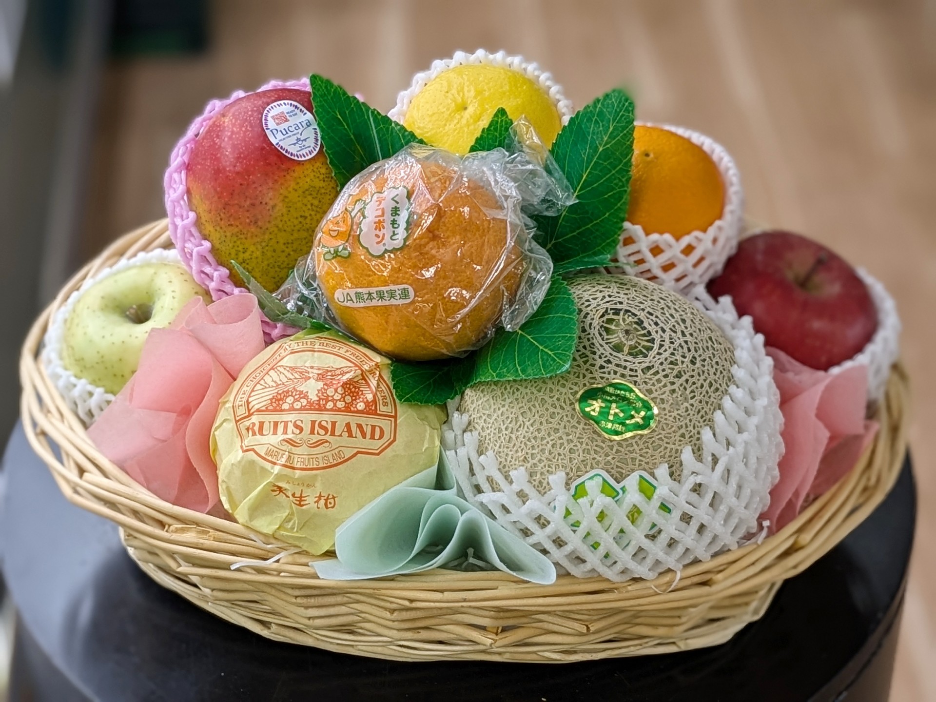 ギフト 果物 内祝い お見舞い返し 産地直送 野菜ソムリエ厳選！旬を満喫 季節のフルーツボックス Fコース FB-F楽天市場送料無料産地直送 野菜ソムリエ厳選！旬を満喫 季節のフルーツボックス Bコース FB-B お中元 お供え フルーツギフト 3000円 スイーツ 果物