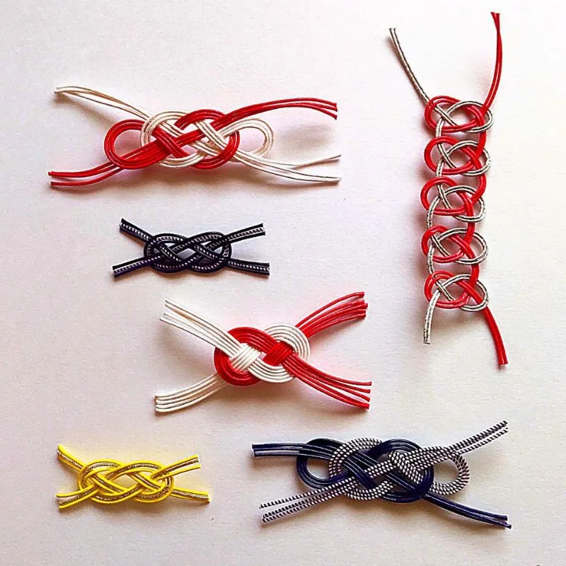 縦連続あわじ結びで作る月見団子で名月を愛でる 田中杏奈日々を紡ぐ、季節の水引花人日和暮らしを豊かに、私らしく