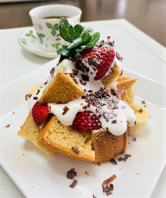 シフォンケーキのアレンジレシピまとめ。もっと美味しい食べ方が見つかるかもfolk