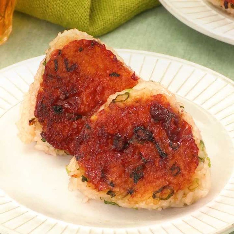 豚肉のコチュジャン炒め おにぎり