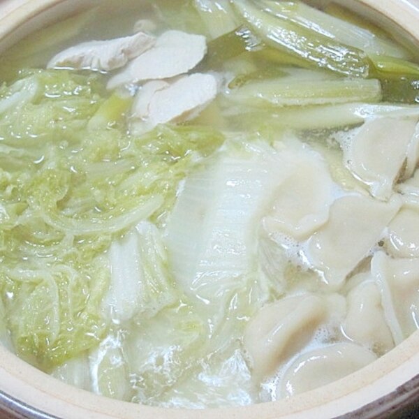 ぷるもち水餃子鍋のレシピ・作り方かんたんレシピ 公式 大阪王将の冷凍食品