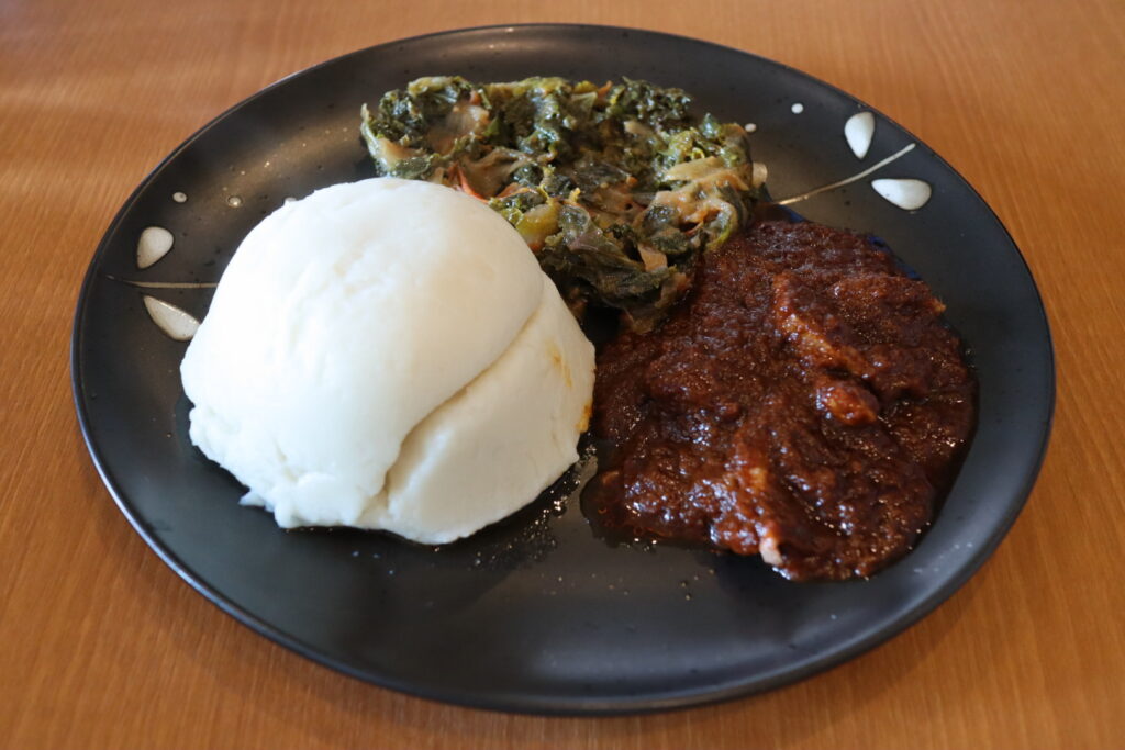 タンザニア料理 UPEPO ランチC ¥1200 ・ピラウ ・ムチュジ ・カチュンバリ ・サンブーサ 西宮市与古道町3ー31 0798ー85ー081911:00〜15:00 16:30〜21:00 営業日 金土日曜日西宮 ランチ 新店 タンザニア料理 食べ歩き 関西 兵庫 グルメ